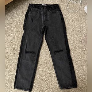 Izzue straight leg jeans in black, size 26.